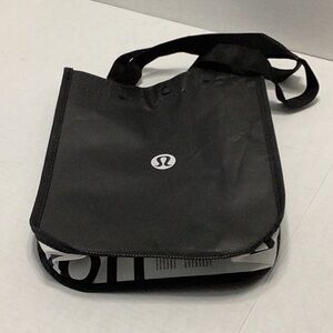 Lululemon bag